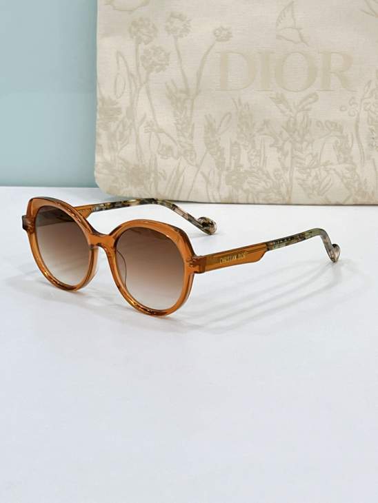 Picture of Dior Sunglasses _SKUfw79120567fw